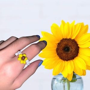 Sunflower ring